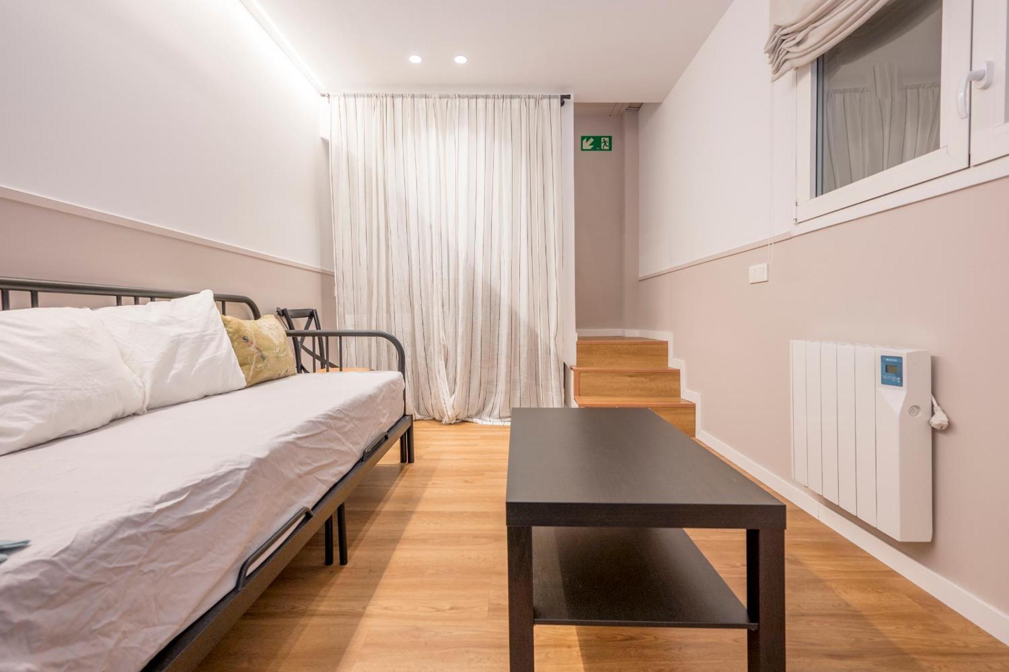 Confortable 2H Y 1B Delicias-Madrid Rio Eksteriør bilde
