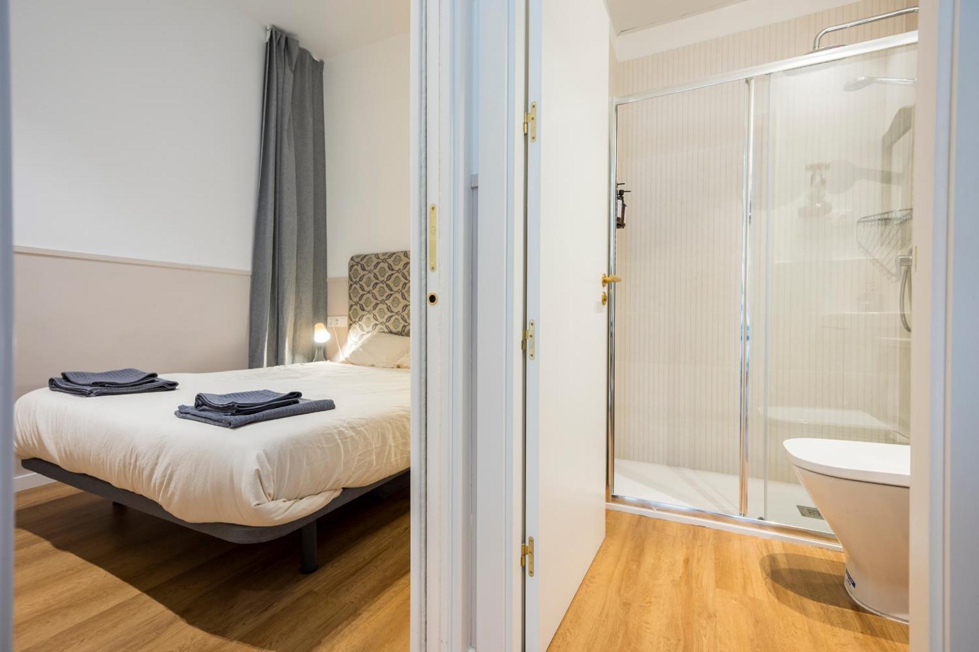 Confortable 2H Y 1B Delicias-Madrid Rio Eksteriør bilde